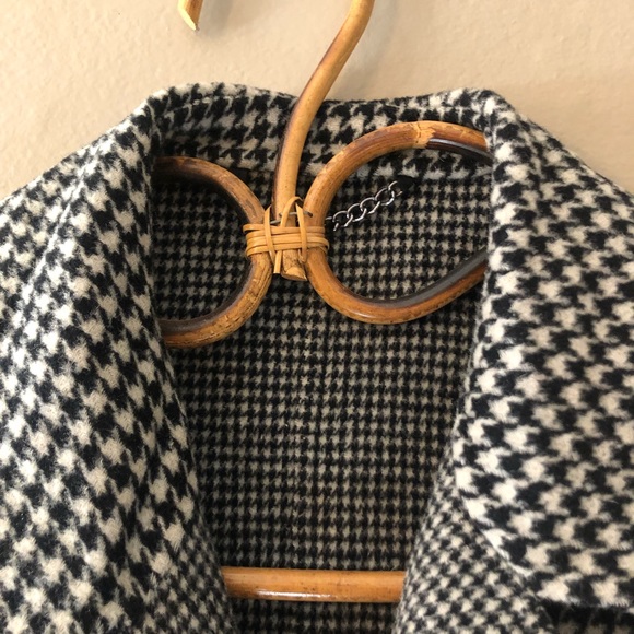 Belle & Bloom 100% wool long houndstooth coat size small - Picture 15 of 16